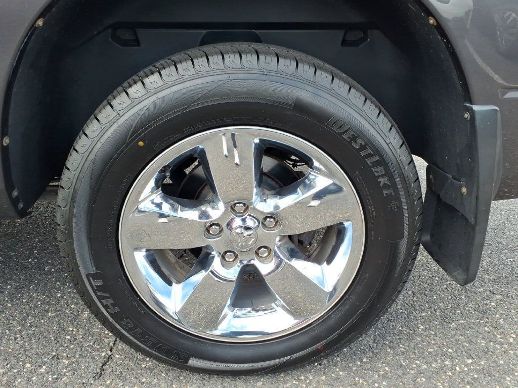 Used 2019 RAM 1500 Express w/ Express Value Package AWD/4WD image 16