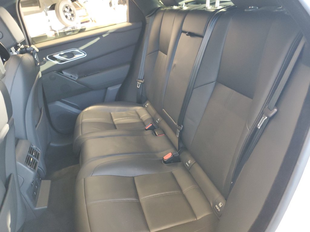 Used 2026 Land Rover Range Rover Velar Dynamic SE AWD/4WD image 30