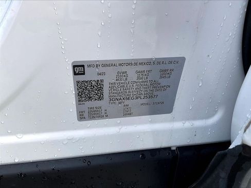 Used 2023 Chevrolet Equinox LS AWD/4WD image 30