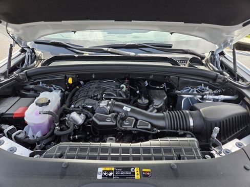 New 2025 Jeep Grand Cherokee Altitude RWD image 33