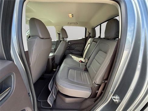 Used 2022 GMC Canyon Denali image 35