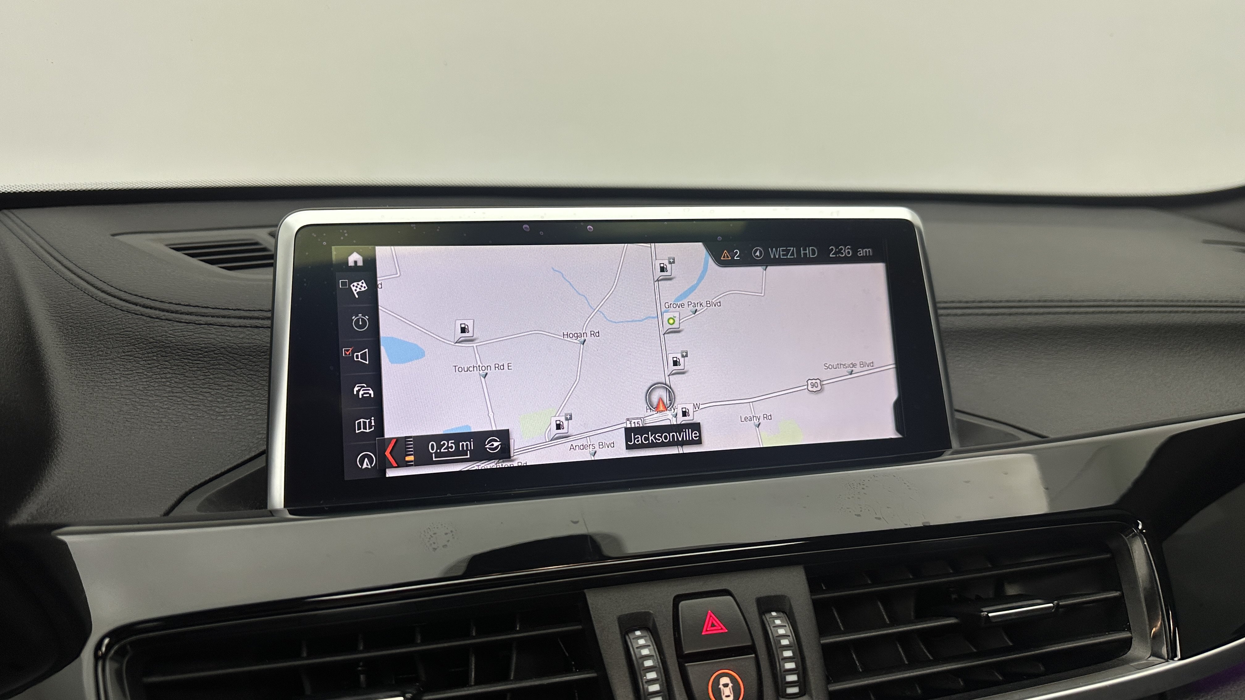 Used 2020 BMW X1 xDrive28i AWD/4WD image 5