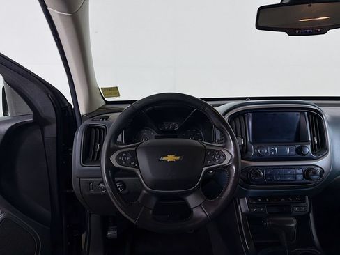 Used 2020 Chevrolet Colorado Z71 AWD/4WD image 19