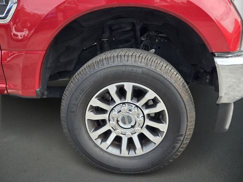 Used 2022 Ford F250 Lariat w/ Lariat Value Package image 9