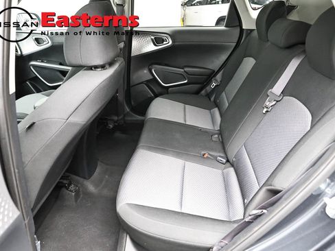 Used 2023 Kia Soul LX w/ LX Technology Package FWD image 20