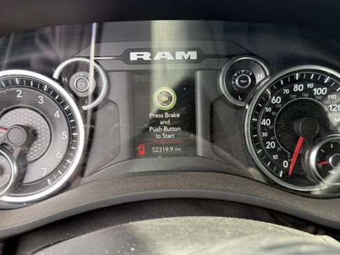 Used 2023 RAM 3500 Tradesman w/ Chrome Appearance Group image 15