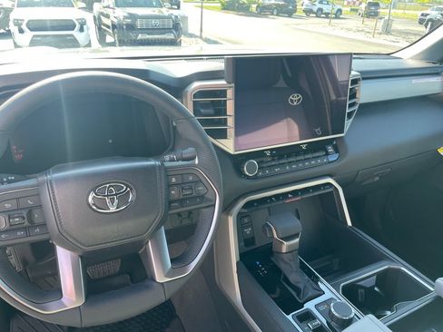 New 2026 Toyota Tundra Limited AWD/4WD image 16