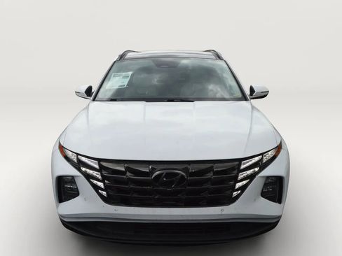 Used 2022 Hyundai Tucson Limited FWD image 2
