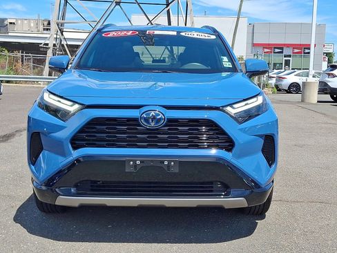 Certified 2024 Toyota RAV4 SE w/ Convenience Package AWD/4WD image 30