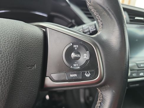 Used 2018 Honda Civic Sport Touring image 17