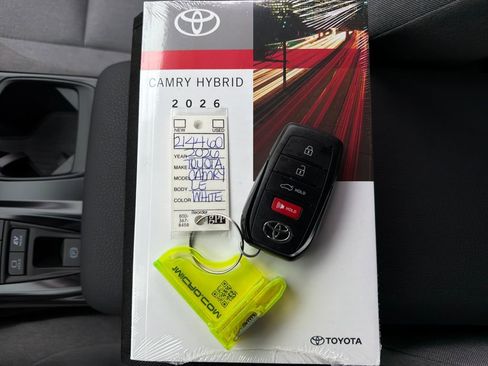 Used 2026 Toyota Camry LE image 38