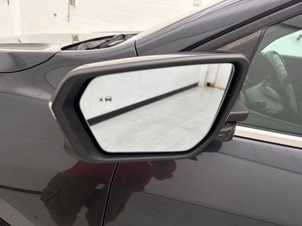 Used 2022 Chevrolet Equinox LT AWD/4WD image 12