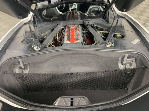 Used 2020 Chevrolet Corvette Stingray Preferred Cpe w/ 2LT Preferred Equipment Group image 32