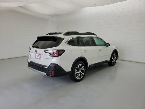 Used 2021 Subaru Outback Limited AWD/4WD image 5