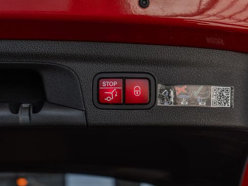 Used 2022 Mercedes-Benz GLE 450 4MATIC image 34