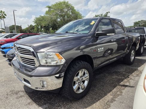 Used 2017 RAM 1500 Big Horn AWD/4WD image 3