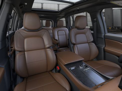 New 2026 Lincoln Aviator Reserve AWD/4WD image 50