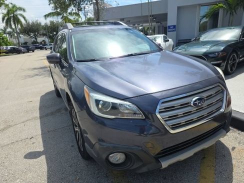 Used 2017 Subaru Outback 3.6R Limited AWD/4WD image 3