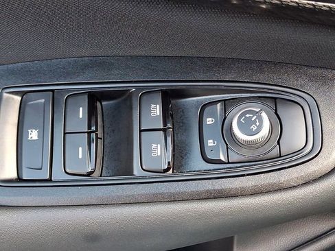 Used 2025 Subaru Outback Premium image 26