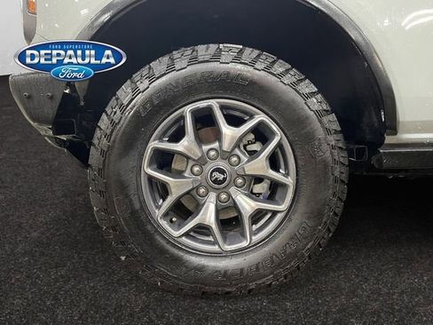 Used 2022 Ford Bronco Badlands image 18