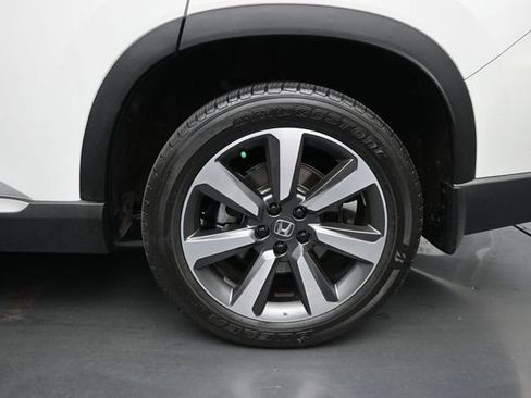 Certified 2023 Honda Pilot Elite image 16
