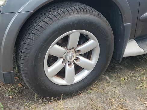 Used 2014 Nissan Armada SV RWD image 4