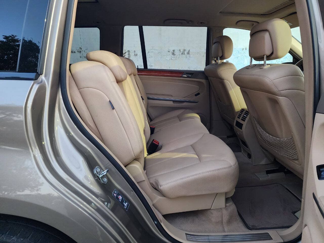 Used 2009 Mercedes-Benz GL 450 4MATIC image 22