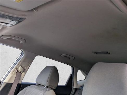 Used 2022 Kia Seltos LX image 18