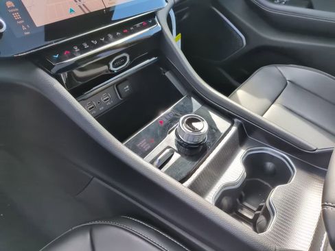 New 2026 Jeep Grand Cherokee Limited w/ Limited Altitude Package image 29