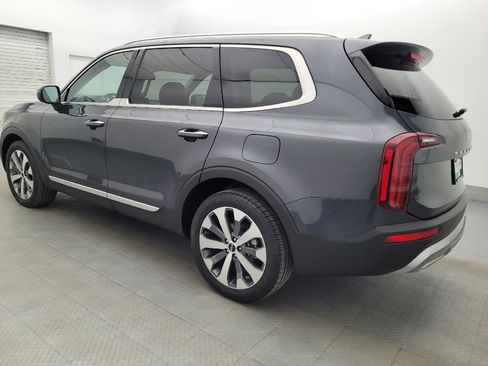 Used 2022 Kia Telluride S FWD image 3
