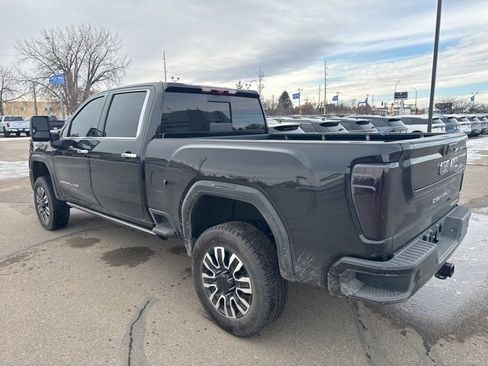 Used 2024 GMC Sierra 3500 Denali Ultimate image 6