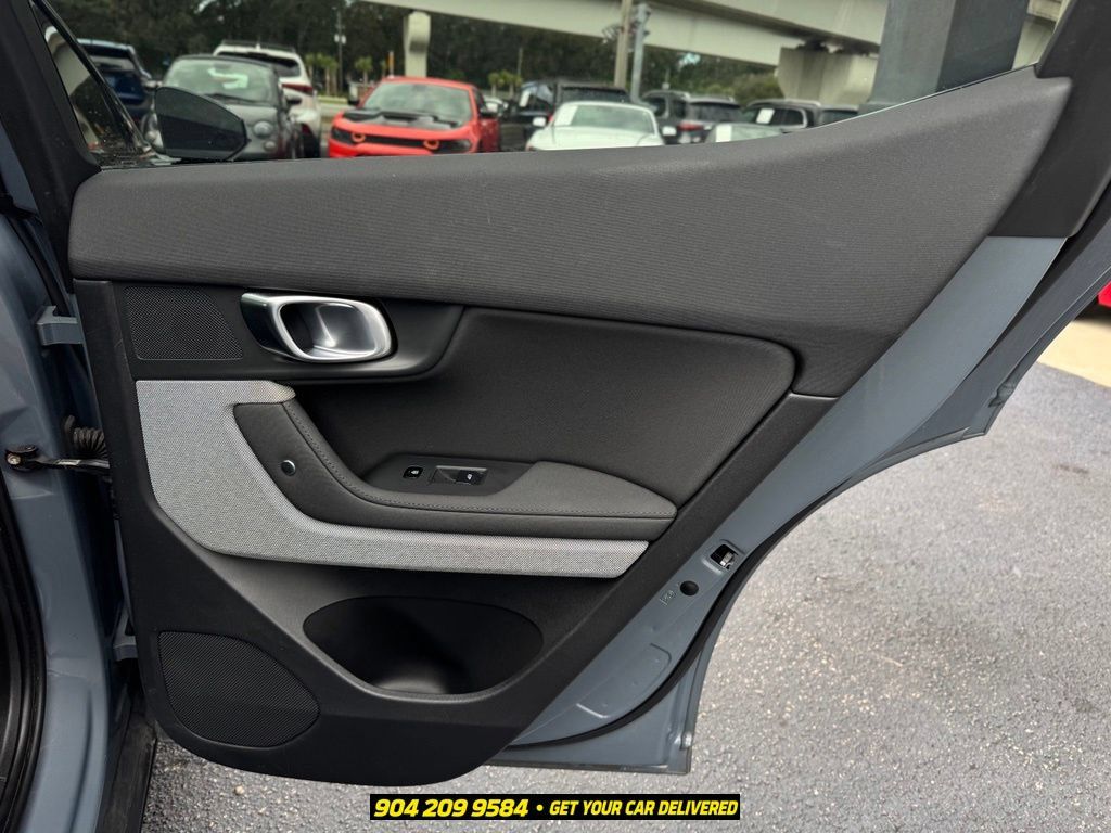 Used 2022 Polestar Polestar 2 w/ Plus Package AWD/4WD image 32