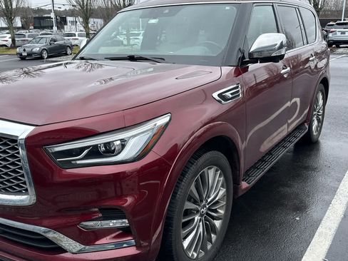 Used 2021 INFINITI QX80 Sensory w/ Cargo Package image 3