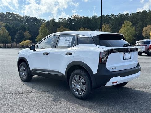New 2026 Nissan Kicks S image 6