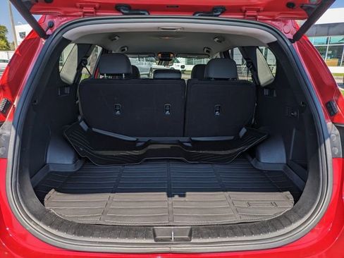 Used 2023 Hyundai Santa Fe SEL image 16