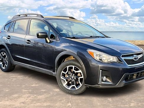 Used 2016 Subaru Crosstrek 2.0i Premium w/ Moonroof Package image 1