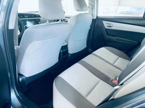 Used 2017 Toyota Corolla LE image 22