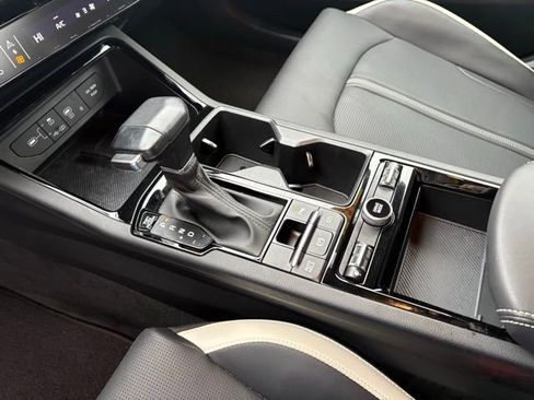 Used 2025 Kia K5 GT-Line image 21