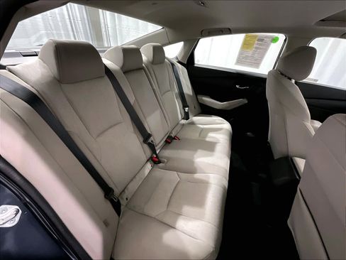 Used 2023 Honda Accord EX image 16