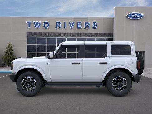 New 2026 Ford Bronco Outer Banks AWD/4WD image 3