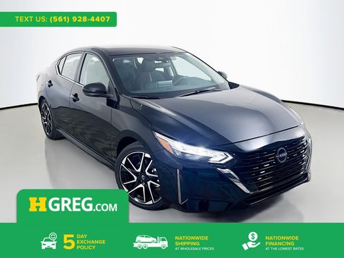 Used 2025 Nissan Sentra SR FWD image 1