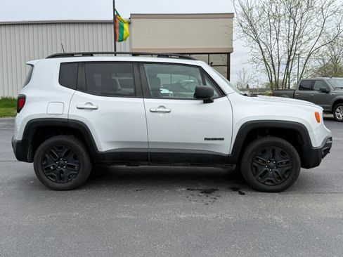Used 2018 Jeep Renegade Sport w/ Power & Air Group AWD/4WD image 9