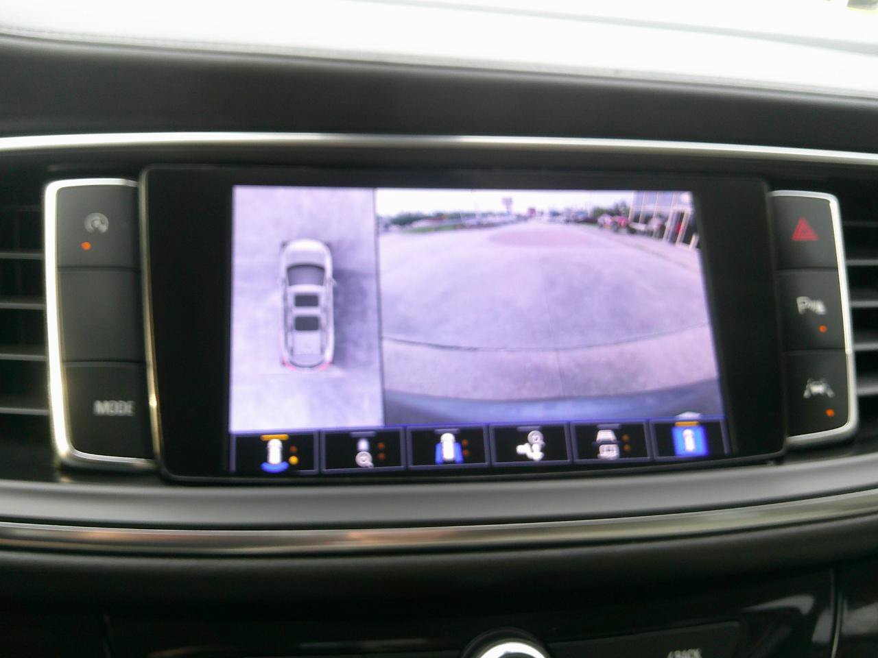Used 2023 Buick Enclave Avenir w/ Avenir Technology Package FWD image 25