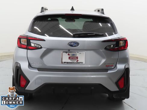 Used 2024 Subaru Crosstrek 2.0i Premium image 5