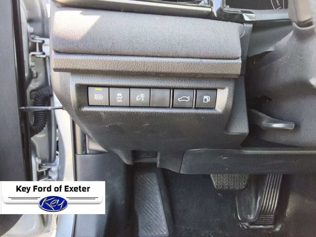 Used 2025 Toyota Camry LE FWD image 26