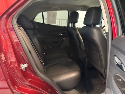 Used 2022 Buick Encore Preferred w/ Safety Package AWD/4WD image 27