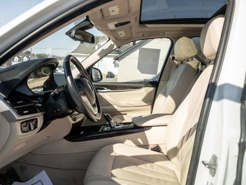 Used 2015 BMW X5 xDrive35d image 6