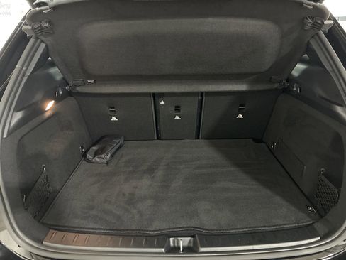 Used 2025 Mercedes-Benz GLA 250 4MATIC image 24