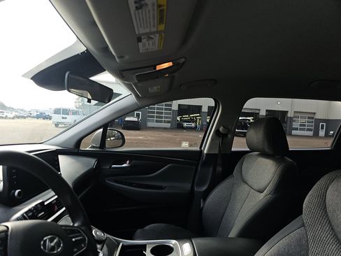 Used 2021 Hyundai Santa Fe SE image 15