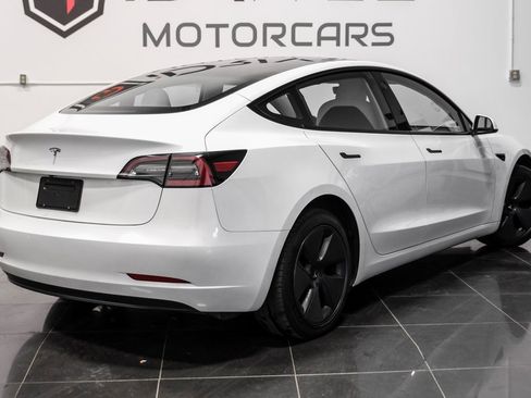 Used 2023 Tesla Model 3 Standard Range image 10